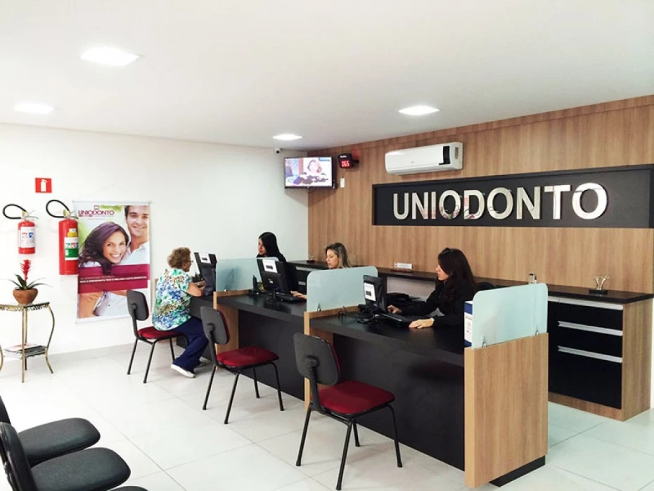 Foto 1:  — Uniodonto Taubaté